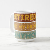 2024退職したはもう問題ではない コーヒーマグカップ (正面左)