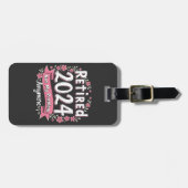 2024退職した年はもう私の問題ではない退職 ラゲッジタグ (正面横)