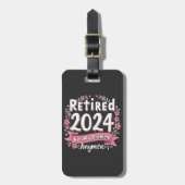 2024退職した年はもう私の問題ではない退職 ラゲッジタグ (正面縦)