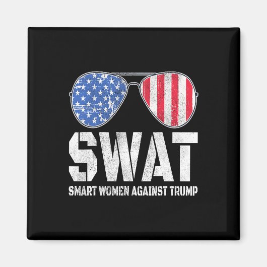 2024頭が切れる年トランプに対おもしろいする女性 マグネット (正面)