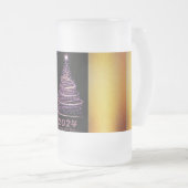 "2024:思い出すべき年 – 印刷されたマグカップ" フロストグラスビールジョッキ (正面右)