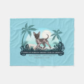 2024 AHTA Nat'l専門分野 – フリースブランケット（ロゴ付き） フリースブランケット (正面(横))