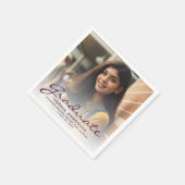 2024 Burgundy Script写真卒業パーティー スタンダードカクテルナプキン (角)