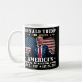 2025おもしろい年ドナルド・トランプ大統領就任式の日 コーヒーマグカップ (左)