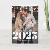 2025はっきりしたタイポグラフィ縦型写真新年 シーズンカード (正面)