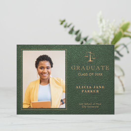 2025ロースクール卒業グリーン金ゴールド写真 案内状 (スタンド正面)