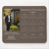 2025写真企業のカレンダー – ブラウン マウスパッド (正面)