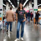 2025国際的年の女性の日:恐れを知らず恐れを知らない Tシャツ