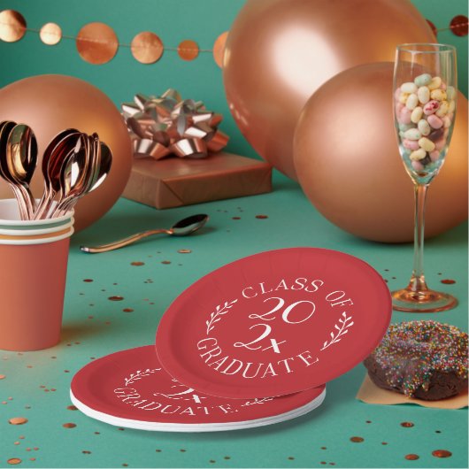 2025年のクラス赤白エンブレム卒業 ペーパープレート (複数)