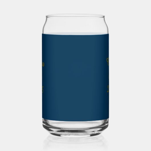 2025年のクラス ガラス缶 (左)