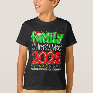 2025年のクリスマスを家族で楽しもう Tシャツ