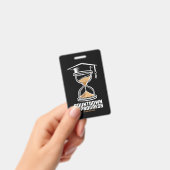 2025年のシニア・クラスの卒業ギフトへのカウントダウン バッジ (手持ち)