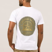 2025年の光るコンパス・マウンテン・アウトドアTシャツ Tシャツ (裏面)