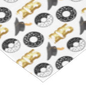 2025年の卒業式のドーナツと度モダン テーブルクロス (アングル)