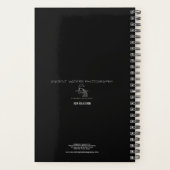 2025年の古代の水：写真コラージュ プランナー手帳 (裏面)