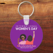 2025年の女性国際的デーのアクションを加速 キーホルダー (正面)