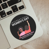 2025年の女性国際的デーのアクションを加速 ラウンドシール