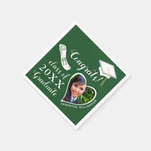 2025年の緑と白のクラスのおめでとう卒業 スタンダードカクテルナプキン (角)