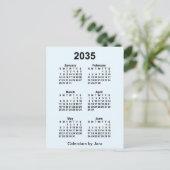 2025年の青いアリス 6か月 ミニカレンダー(Janz著) ポストカード (スタンド正面)