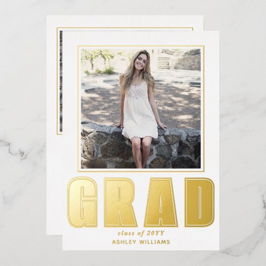 2025年のGRADクラスの卒業ホワイトアナウンス 箔招待状 (正面/裏面)