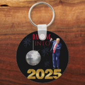 2025年への年末年始のトランプ踊りおもしろいパーティー数 キーホルダー (正面)