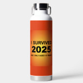 2025年を生き延びた ウォーターボトル (正面)