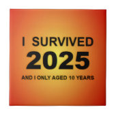 2025年を生き延びた タイル (正面)