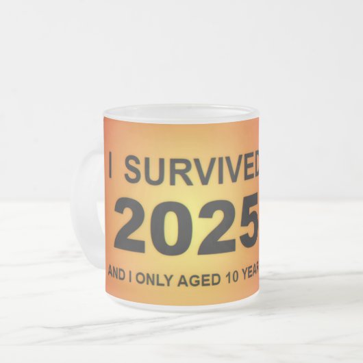 2025年を生き延びた フロストグラスマグカップ (正面左)