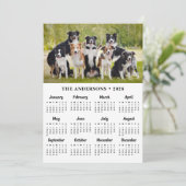 2025年カレンカスタムダーPet子犬12ヶ月写真 シーズンカード (スタンド正面)