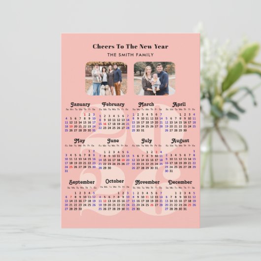 2025年カレンダピンクエレガントファミリー2枚の写真 シーズンカード (スタンド正面)
