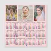 2025年カレンダピンクファミリーフォトコラージングマグネット (正面)