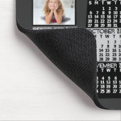 2025年カレンダー黒モダン色写真コラージュ マウスパッド (コーナー)