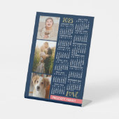 2025年カレンダーNavy Coral金ゴールドファミリーフォトコラージュ 台座サイン (正面)