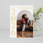 2025年クラスのホワイトアーチフレームの卒業 箔招待状 (立ち正面)