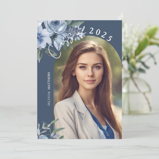 2025年クラスほこりっぽいブルーバラカスタム写真 招待状 (スタンド正面)