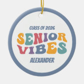2025年グラッドクリスマスのシニアVibesクラス セラミックオーナメント (正面)