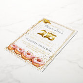 2025年ドーナツと度卒業招待状 箔招待状 (回転した状態)