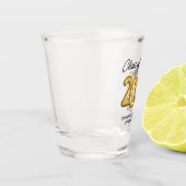 2025年パーソナライズされた卒業ショットグラスのクラス ショットグラス (左)