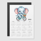 2025年マグネットカレンダーに登場する愛らしい象 (正面/裏面)