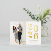 2025年モダンはっきりしたタイポグラフィ新年 箔シーズンポストカード (立ち正面)