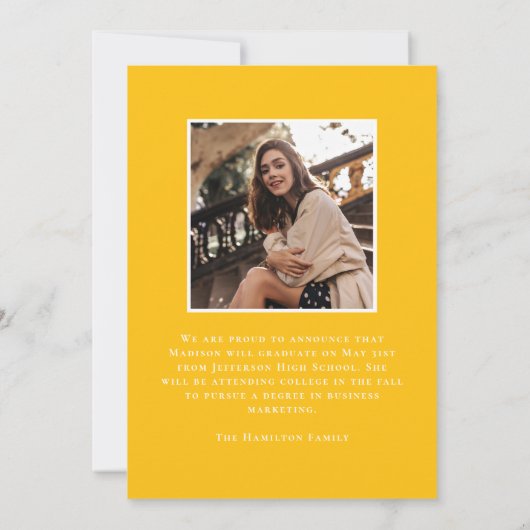 2025年モダンクラス黄色2写真卒業 案内状 (裏面)