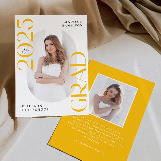 2025年モダンクラス黄色2写真卒業 案内状