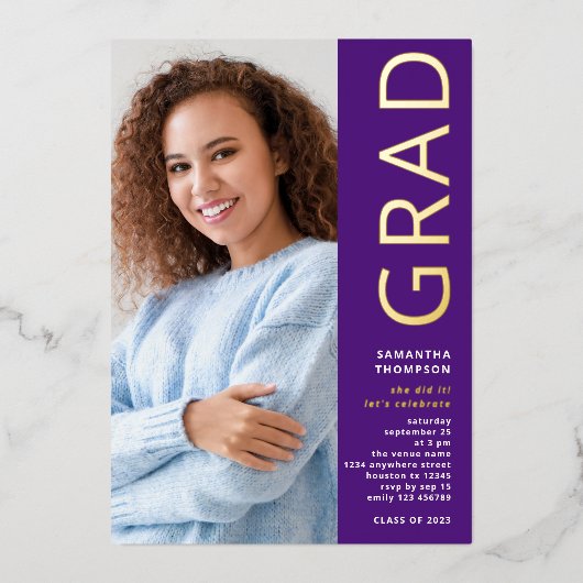 2025年モダン写真卒業パープル金ゴールド実在 箔招待状 (正面)