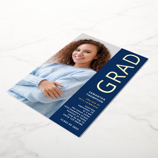 2025年モダン写真卒業海軍金ゴールド実在 箔招待状 (回転した状態)