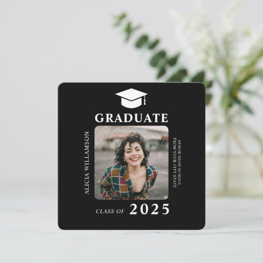 2025年モダン黒シンプル卒業の写真教室 案内状 (スタンド正面)