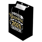 2025年卒業おめでとう ゴールドの卒業式の自慢の祖母 ミディアムペーパーバッグ (正面アングル)