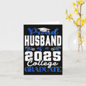 2025年卒業の妻を持つ誇りある夫 カレッジTシャツ 卒業 カード (黄色い花)