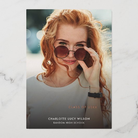 2025年卒業写真のお知らせ 箔招待状 (正面)