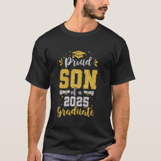 2025年卒業生の息子 2025年卒業生を誇りに思う息子 Tシャツ