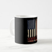 2025年卒業 アメリカ国旗 シニア 卒クラス コーヒーマグカップ (正面左)